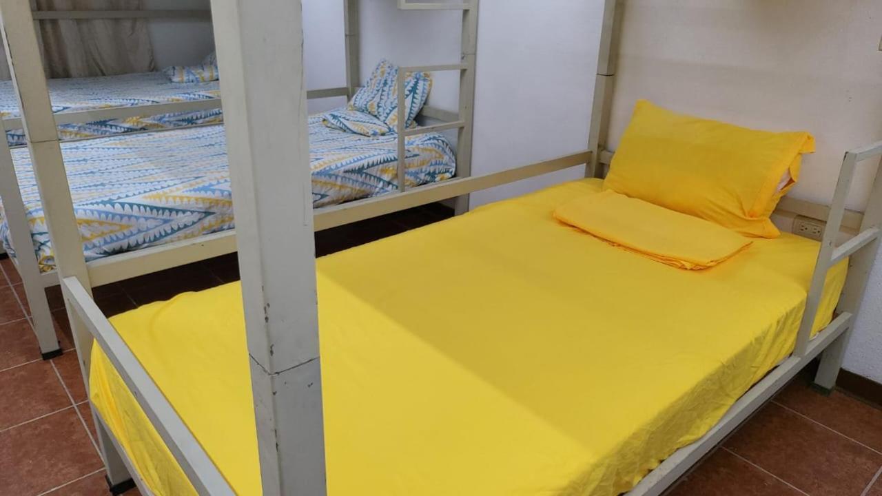 Hostel Manuel Antonio Park Jungle מראה חיצוני תמונה